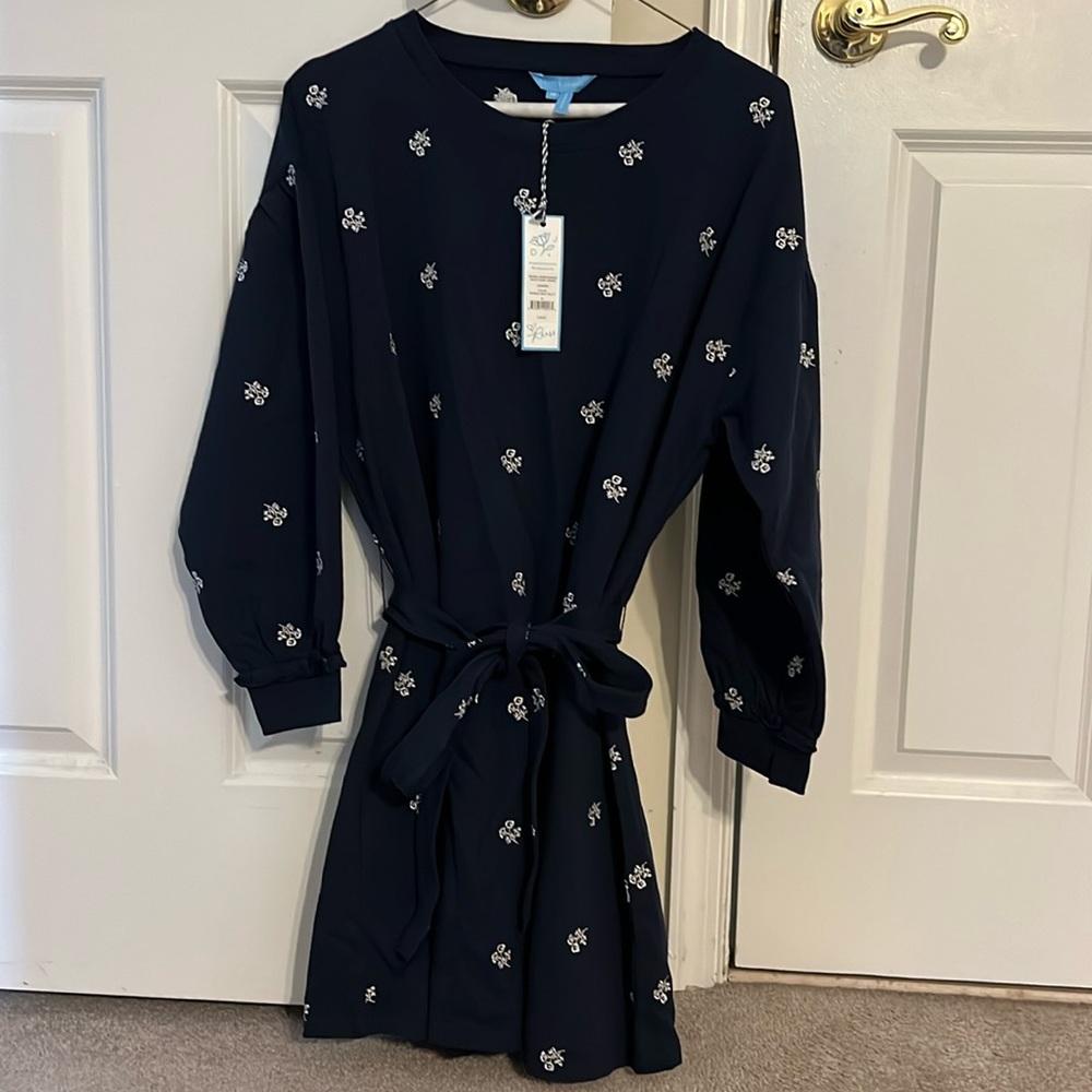 Draper James Embroidered, Belted Sweatshirt Dress. Sz M